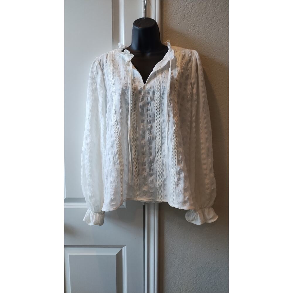 Mod lusive White long sleeves tie-front striped blouse Size L